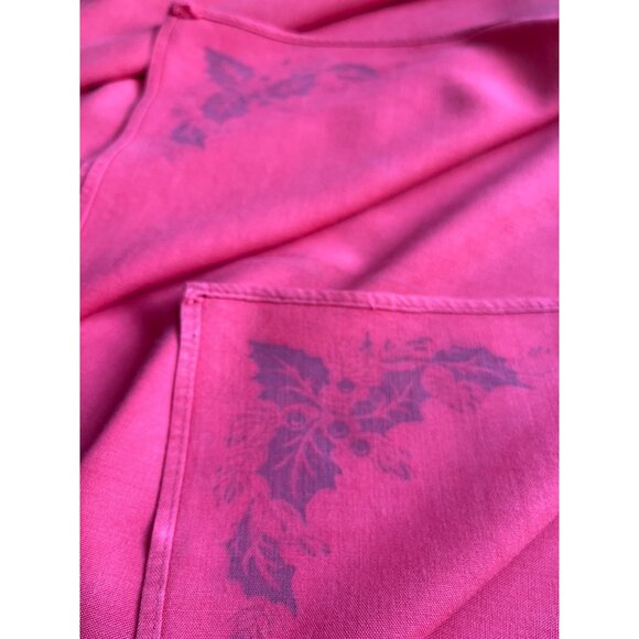 Vintage Napkins Holiday Red Holly Motif Christmas Set of 6 Casual Rayon Cute - Picture 8 of 9